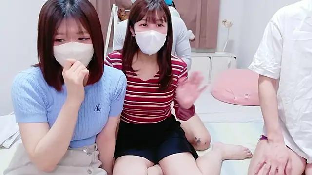 NA-KAREN-V8 online show from 04/29/26, 11:14