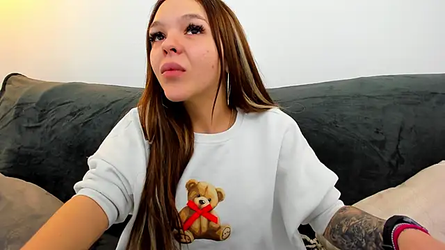 Daisy Abby online show from 02/18/25, 04:58