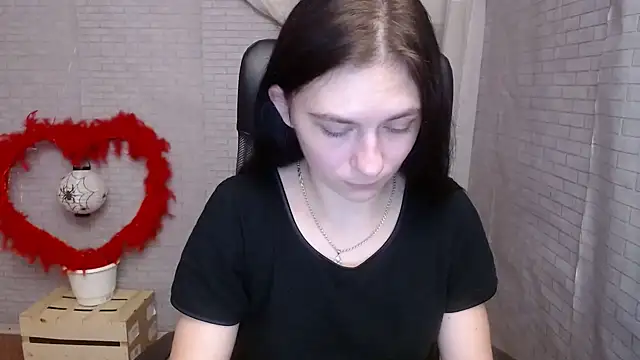AmandaJi  online show from 01/30/25, 06:56