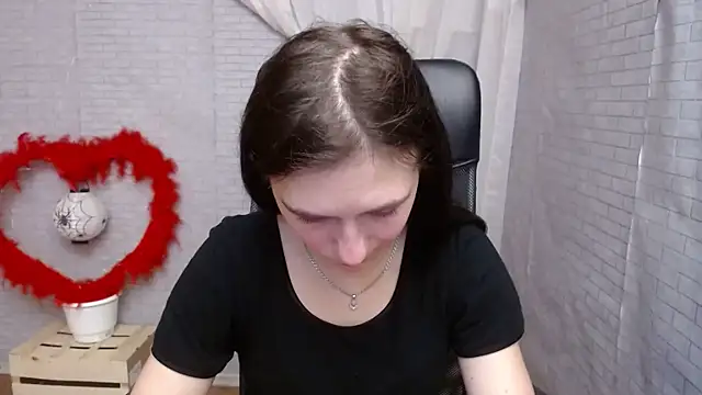 AmandaJi  online show from 02/12/25, 10:14