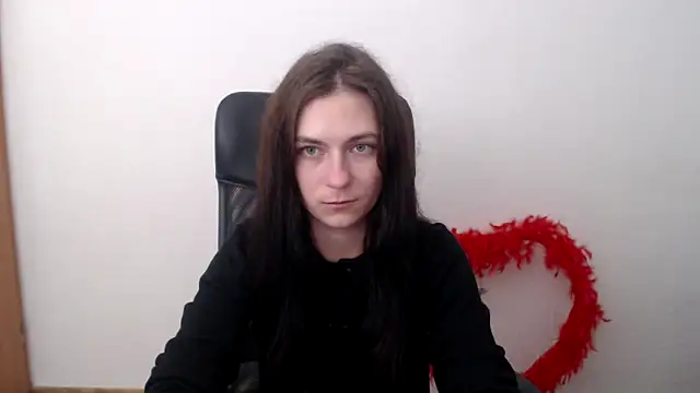 AmandaJi  online show from 10/28/25, 07:12