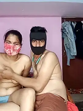 Snapshot of USHA_BHABHI chatting on 02/09/26, 04:00 USHA BHABHI online show from 02/09/26, 04:00