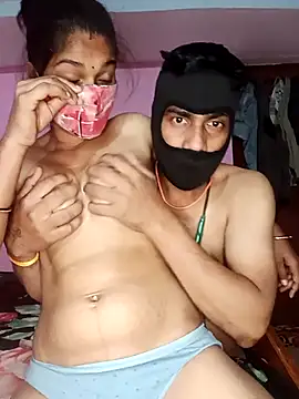 Snapshot of USHA_BHABHI chatting on 02/28/26, 11:06 USHA BHABHI online show from 02/28/26, 11:06