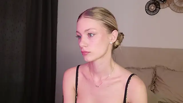 GabriellaOlsen online show from 05/03/26, 04:35