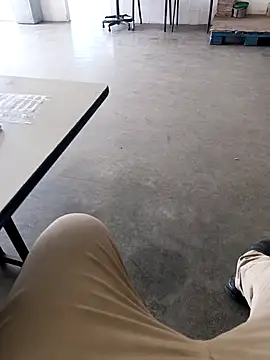 Snapshot of Trixboy201 chatting on 10/13/25, 01:00 Trixboy201 online show from 10/13/25, 01:00