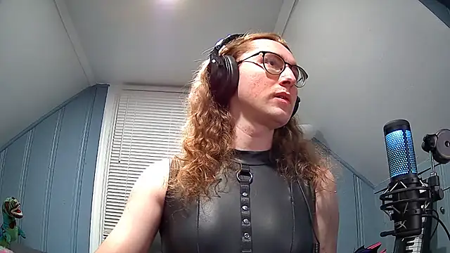 Snapshot of awe-manda chatting on 01/24/25, 02:07 awe-manda online show from 01/24/25, 02:07