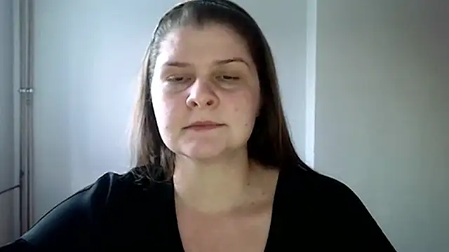 lovexCaroline online show from 01/22/25, 02:35