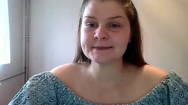 lovexCaroline online show from 02/24/25, 10:48