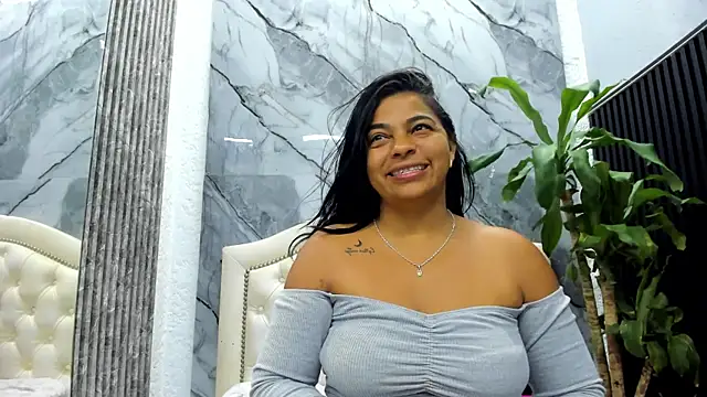 Snapshot of Brunette_Scarleth09 chatting on 02/01/25, 12:16 Brunette Scarleth09 online show from 02/01/25, 12:16