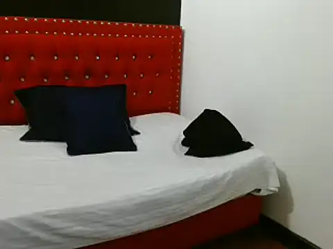 ShairaMarss online show from 02/12/25, 07:24