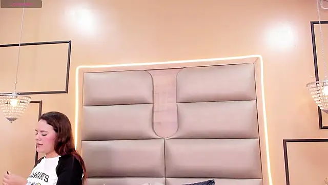 CAYLINCOLLINS online show from 12/01/25, 12:43