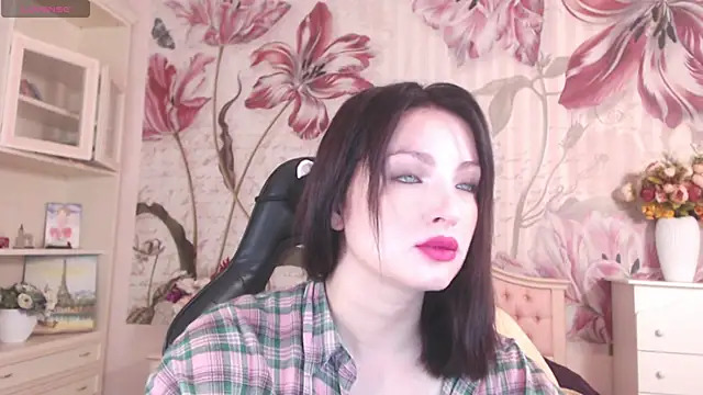 BritneyBarker online show from 09/11/25, 02:22