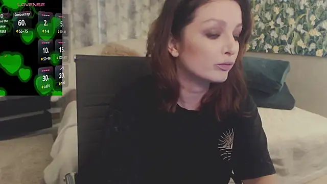 BritneyBarker online show from 06/18/26, 03:49