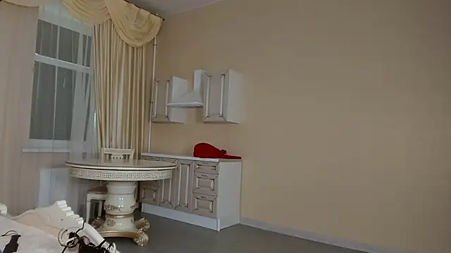 wawmom online show from 05/01/26, 07:40
