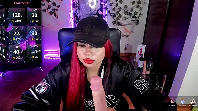 saray  jones online show from 10/25/25, 04:57