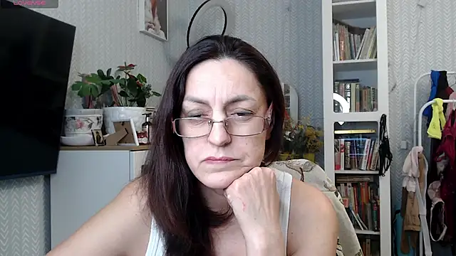 Snapshot of Soffya_Soy chatting on 03/10/26, 04:56 Soffya Soy online show from 03/10/26, 04:56