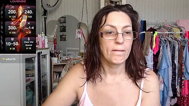 Snapshot of Soffya_Soy chatting on 03/15/26, 08:31 Soffya Soy online show from 03/15/26, 08:31