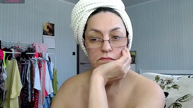 Snapshot of Soffya_Soy chatting on 03/22/26, 10:18 Soffya Soy online show from 03/22/26, 10:18