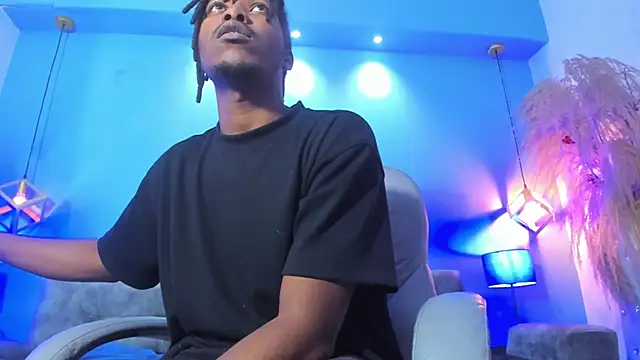 Snapshot of xxxhotbbc chatting on 11/17/25, 08:03 xxxhotbbc online show from 11/17/25, 08:03