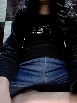 Snapshot of cute_IndianBabe chatting on 12/14/25, 12:49 cute IndianBabe online show from 12/14/25, 12:49