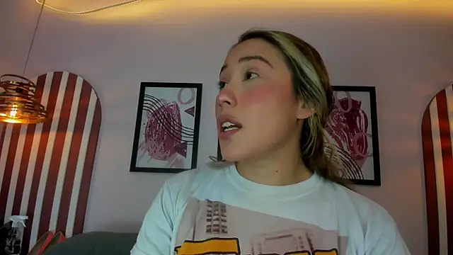 Lannajansen online show from 09/18/25, 04:53