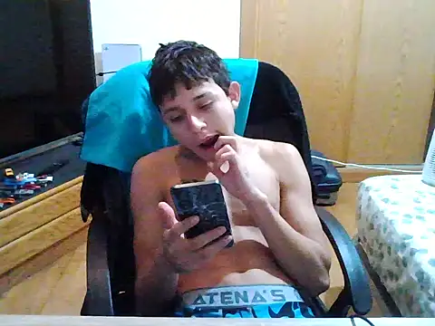 Snapshot of S4nt1luXx chatting on 11/26/25, 03:02 S4nt1luXx online show from 11/26/25, 03:02