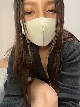 Snapshot of anchan69 chatting on 11/02/25, 07:33 anchan69 online show from 11/02/25, 07:33