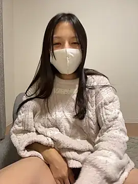 Snapshot of anchan69 chatting on 11/20/25, 05:12 anchan69 online show from 11/20/25, 05:12