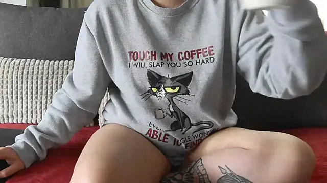 bunnyfox420 online show from 05/09/26, 02:44