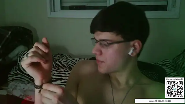 vitorsafado19 online show from 10/16/25, 02:12