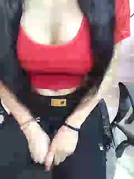 Snapshot of Khushi-Star chatting on 02/05/25, 09:46 Khushi-Star online show from 02/05/25, 09:46