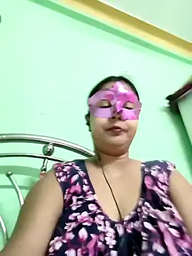 mahi43 online show from 03/18/25, 04:58