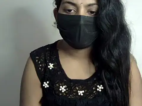 Snapshot of Reddy_Trisha chatting on 01/27/25, 10:49 Reddy Trisha online show from 01/27/25, 10:49