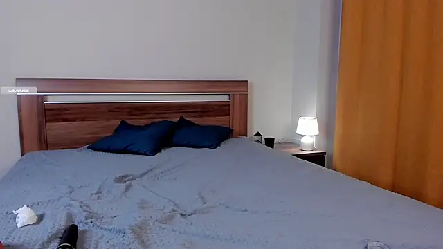 MaydaBunton online show from 02/18/25, 04:15