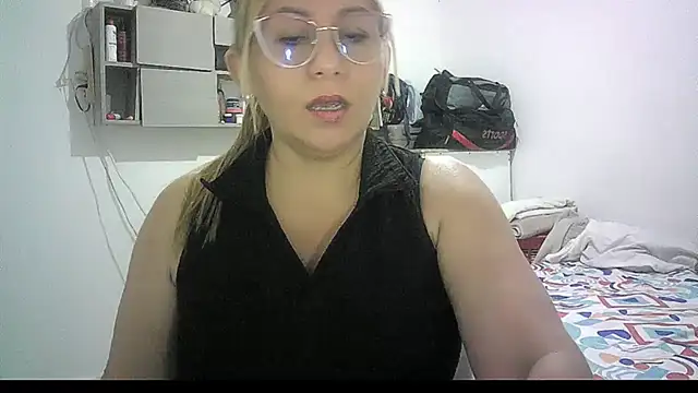 mariana0x online show from 05/17/26, 02:57