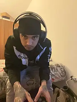 tony51753 online show from 01/24/25, 07:07