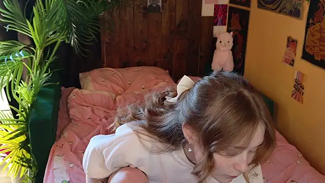 Yo Pixxie online show from 02/21/25, 11:55