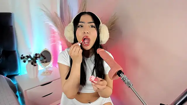 aniie west online show from 09/14/25, 02:49