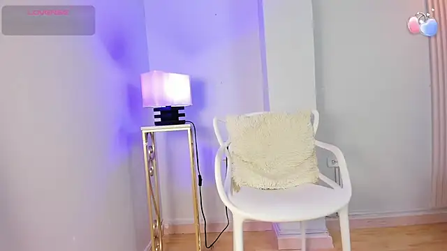 alana rossetti online show from 07/28/26, 03:13