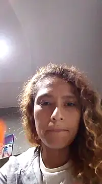 Snapshot of Zoedaniels chatting on 03/01/25, 04:26 Zoedaniels online show from 03/01/25, 04:26