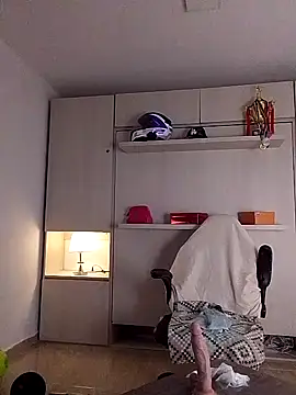 Snapshot of Zoedaniels chatting on 03/01/25, 11:58 Zoedaniels online show from 03/01/25, 11:58