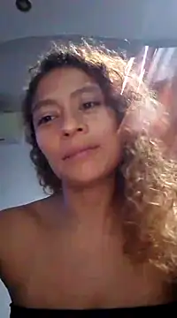 Snapshot of Zoedaniels chatting on 03/14/25, 04:21 Zoedaniels online show from 03/14/25, 04:21