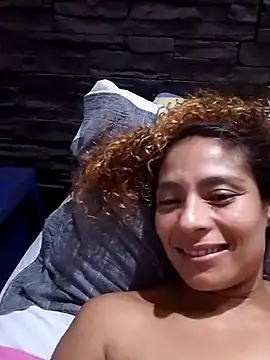 Snapshot of Zoedaniels chatting on 03/23/25, 08:04 Zoedaniels online show from 03/23/25, 08:04