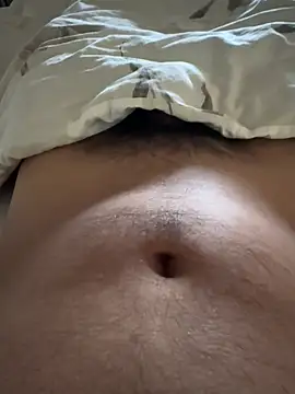 Snapshot of damien020 chatting on 10/30/25, 03:35 damien020 online show from 10/30/25, 03:35