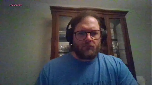 rrunner7718 online show from 02/06/25, 04:10