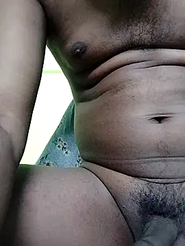 Snapshot of kingg4545 chatting on 10/09/25, 05:55 kingg4545 online show from 10/09/25, 05:55