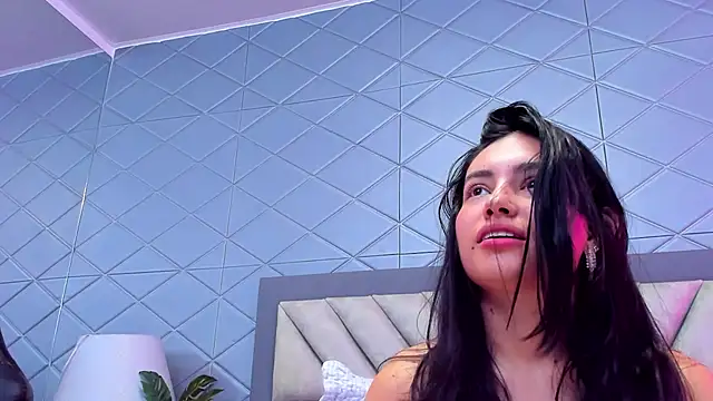 VioletRousse  online show from 02/26/25, 03:52
