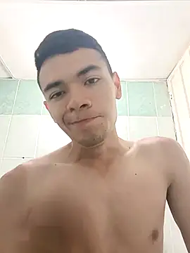 andresiito203 online show from 03/13/25, 05:22