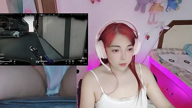Snapshot of Song_99 chatting on 05/02/26, 08:52 Song 99 online show from 05/02/26, 08:52