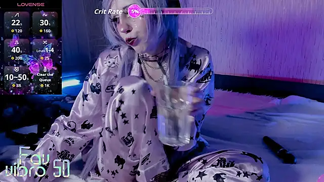 Snapshot of HardcoreHentai chatting on 10/26/25, 10:36 HardcoreHentai online show from 10/26/25, 10:36